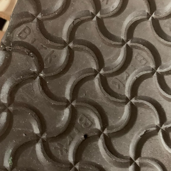 Auth Birks Yara…hard to find❣️ - Picture 3 of 4